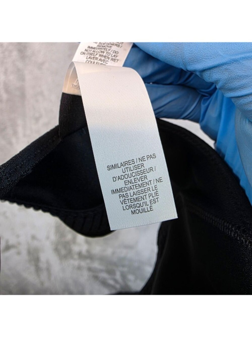 Nike Sports Bra Womens Medium Black Dri-FIT Racerback Swoosh Athletic 548545-010 - Picture 7 of 9